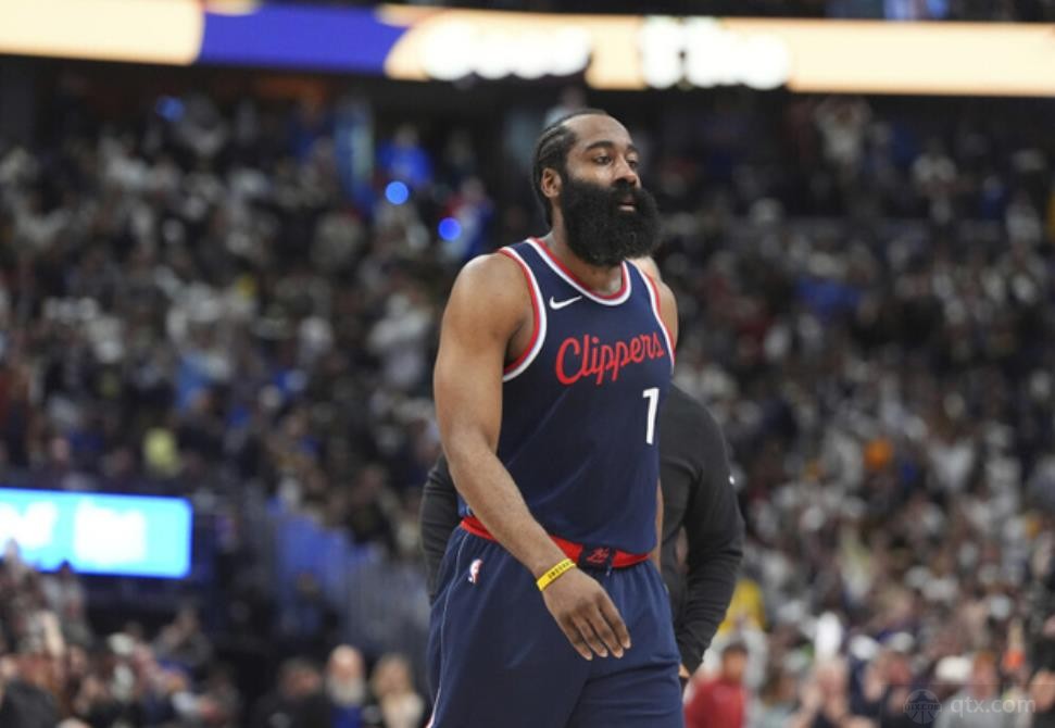 曝快船无交易哈登或伦纳德计划