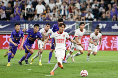 球迷投诉蓉城俱乐部管理层不作为 炮轰总经理