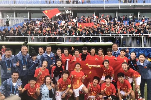 中国女足4-0美国