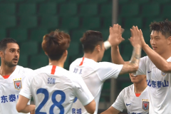 山东2-0重庆取得新赛季开门红 莱昂纳多破门郭田雨建功