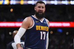 曝掘金中锋瓦兰丘纳斯右小腿拉伤 将于四周后重新评估