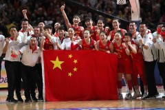 杜锋评价中国女篮 为中国女篮的表现点赞