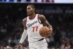 NBA常规赛快船116-113逆转鹈鹕获三连胜 哈登27分