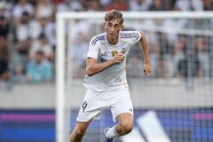 赫伊森肌肉不适 退出本期国家队