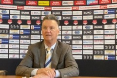 荷兰媒体：范加尔将执教荷兰国家队 双方签约1年半