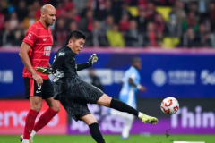 媒体：裁判误判致蓉城退出中超争冠 蓉城主场不敌河南队