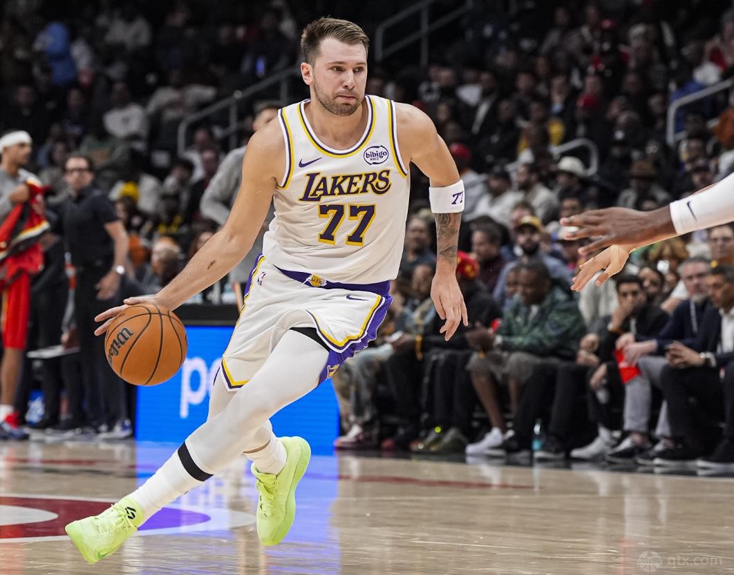 东契奇成湖人队史最快1000分球员