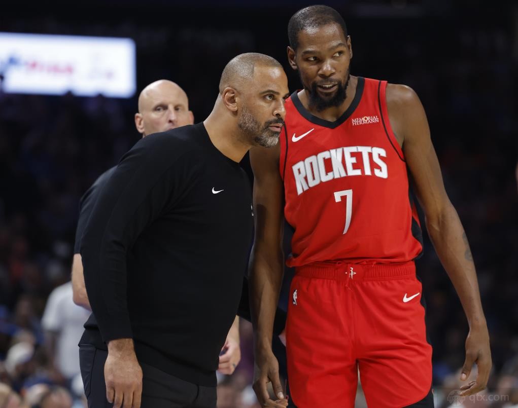 火箭明日NBA杯迎战马刺