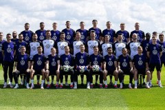 德國隊發布歐洲杯全家福 克羅斯站C位