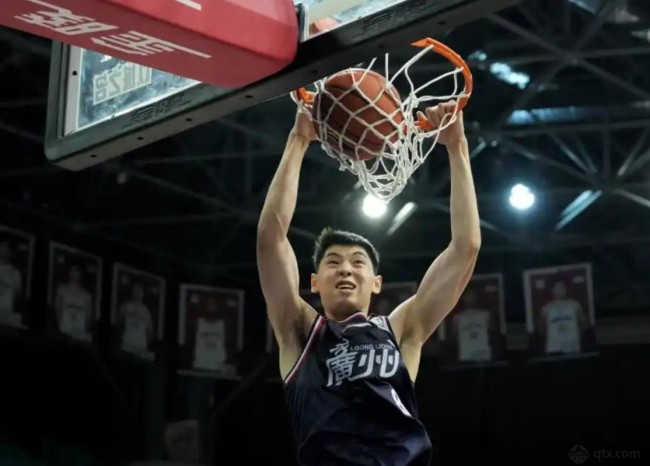 崔永熙转发自己训练视频