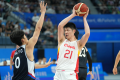 中國男籃84-70戰勝韓國男籃晉級亞運男籃四強 半決賽將對陣菲律賓男籃