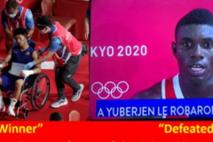 日本选手被打到躺轮椅吸氧仍判赢 东京奥运会裁判不公平事件再升级