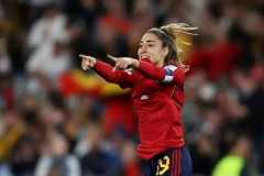 女世界杯决赛赛况：西班牙1-0英格兰女足夺冠 卡蒙娜一击制胜埃尔莫索失点