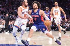 nba季后赛尼克斯116-113逆转活塞 布伦森40分康宁汉姆23分8助