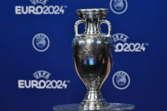 欧洲杯历届冠军完整版 西班牙有机会创造历史第一