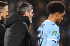 奥斯卡鲍勃腿筋受伤 目前正等待进一步检查结果