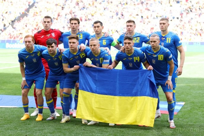 罗马尼亚取得欧洲杯队史第二场胜利