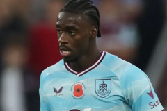 图安泽贝起诉曼联 索要医疗过失赔偿