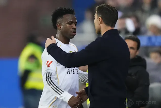 维尼修斯&阿隆索