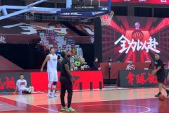 易建联和徐杰将在与广州男篮比赛中复出