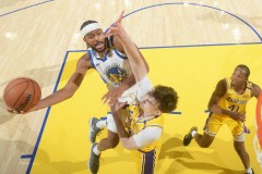 今日nba季前赛勇士111-103战胜湖人 东契奇缺阵穆迪19分