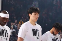 杨瀚森再次被下放至发展联盟 开拓者主帅回应下放杨瀚森