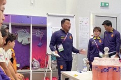 马德兴:U17女足备战时提出对标朝鲜 训练强度极大