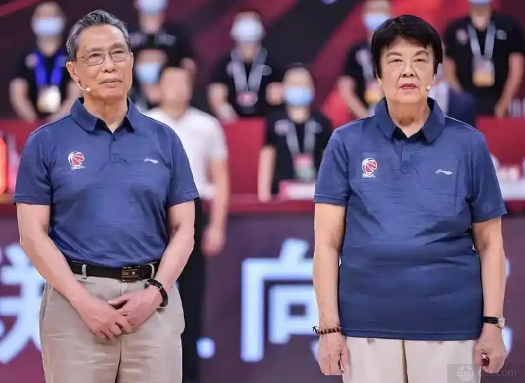 钟南山妻子李少芬入选篮球名人堂