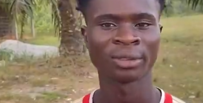 萨卡发挥不佳？可能场上的不是真萨卡