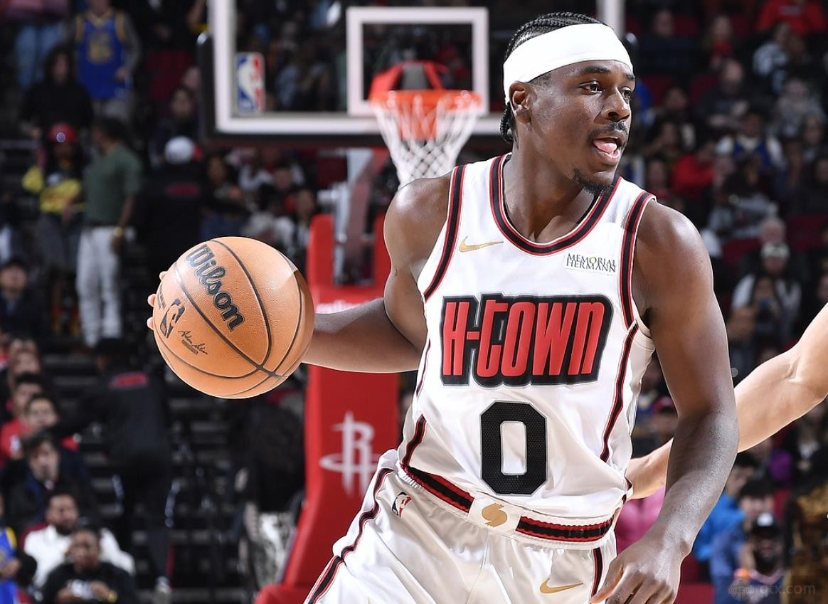 霍勒迪19分钟狂砍18分