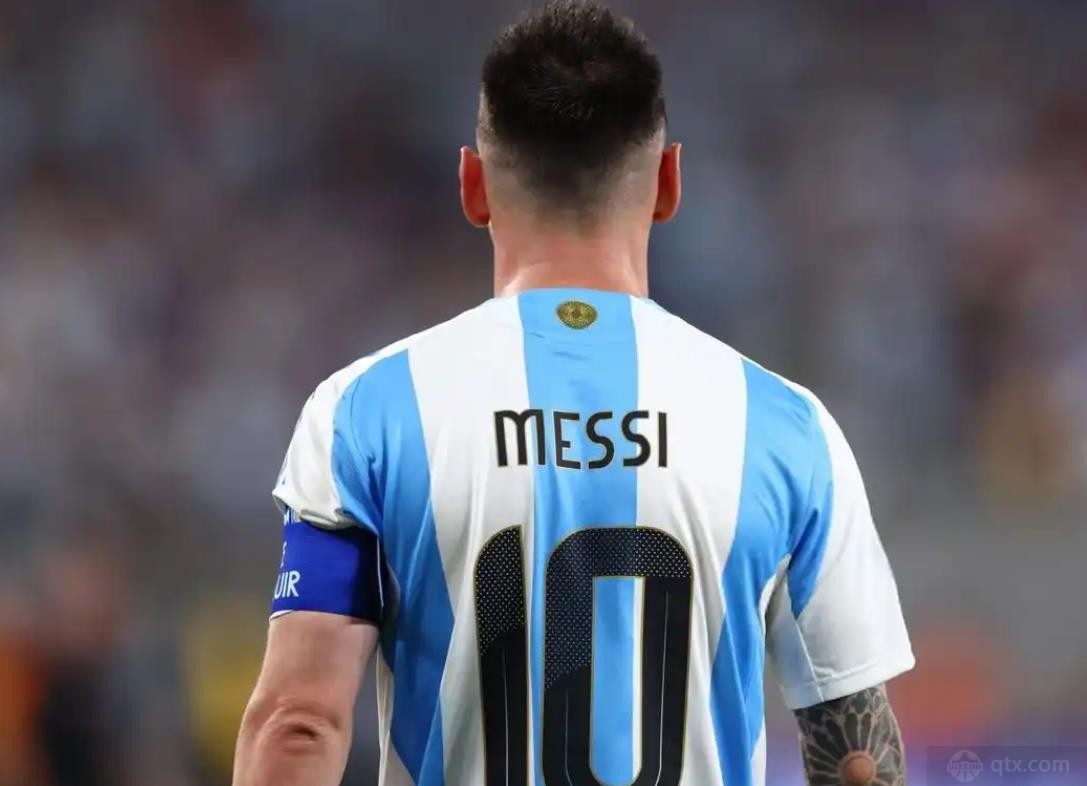 梅西回应阿尔瓦罗言论