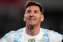阿根廷主帅谈梅西缺席世预赛：新冠对他造成很大的影响