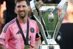 梅西当选美职联2025年MVP 蝉联创造历史