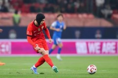 吾米提江：来海港时我就想过拿冠军 海港卫冕中超冠军