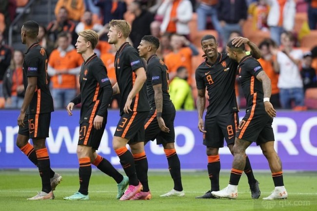 欧洲杯小组赛总结之荷兰