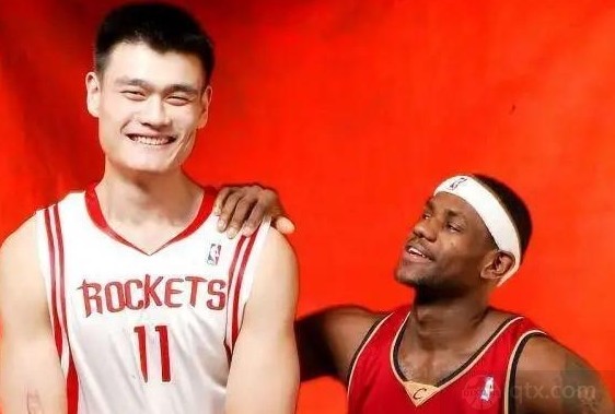 2022年NBA状元姚明和2003年NBA状元勒布朗詹姆斯