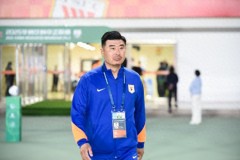 鲁媒：泰山适应三中卫但问题未解决 泰山取得三连胜