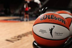WNBA常规赛洛杉矶火花vs拉斯维加斯王牌篮球预测今日推荐数据分析 王牌实力更胜一筹