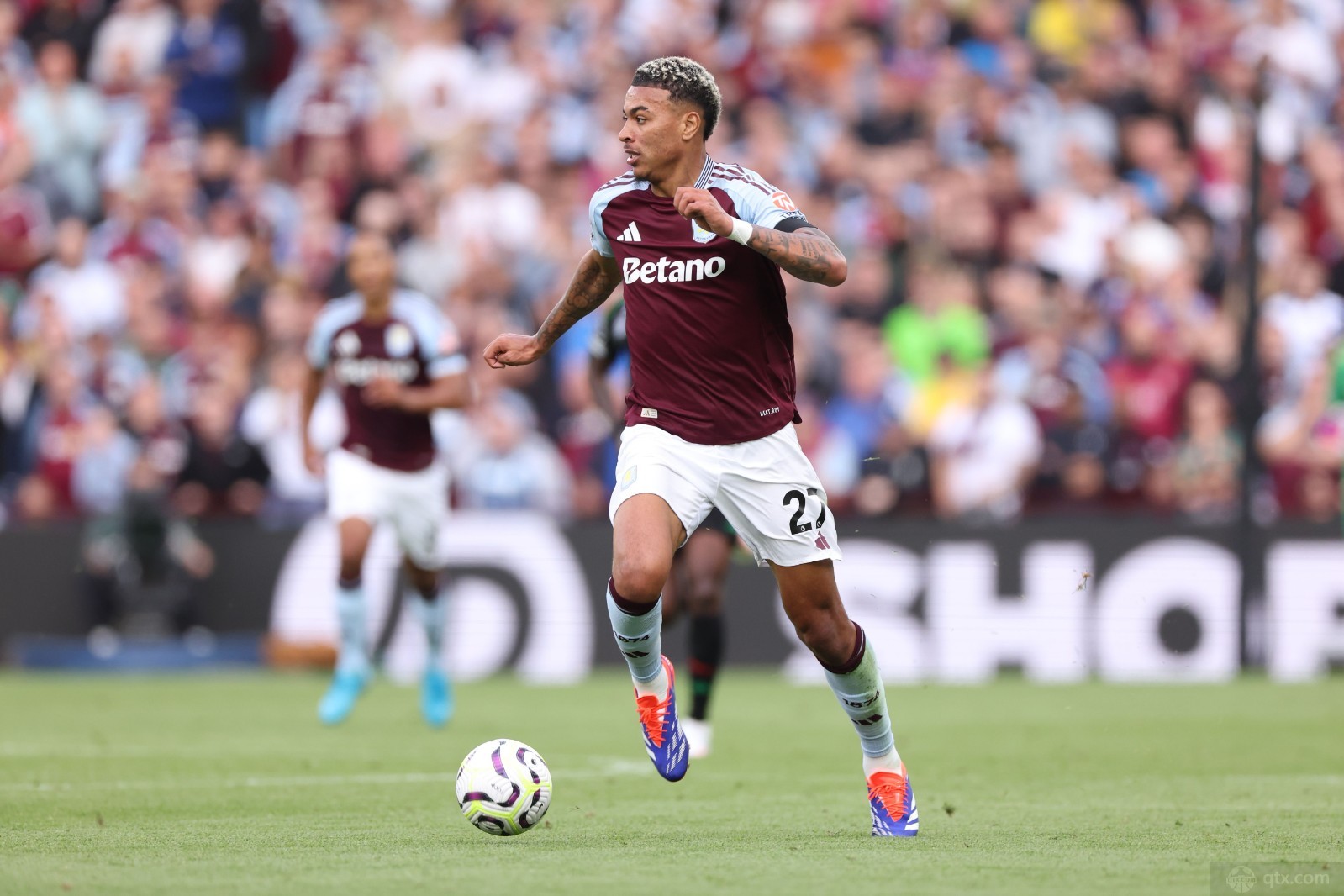 摩根-罗杰斯将与维拉延长一年合同