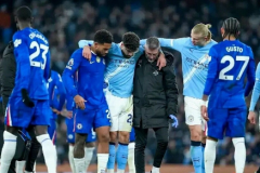 鲁本迪亚斯与格瓦迪奥尔伤退 曼城后防遭遇打击