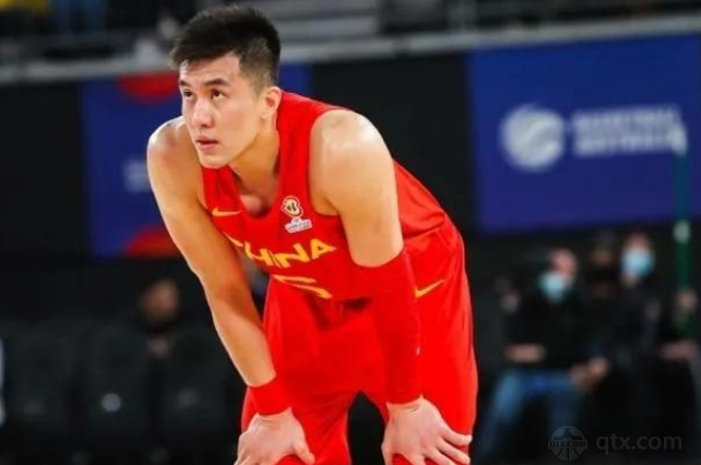 中国男篮核心球员郭艾伦