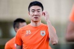 前国脚戴琳被曝欠球迷钱不还 总金额7万块