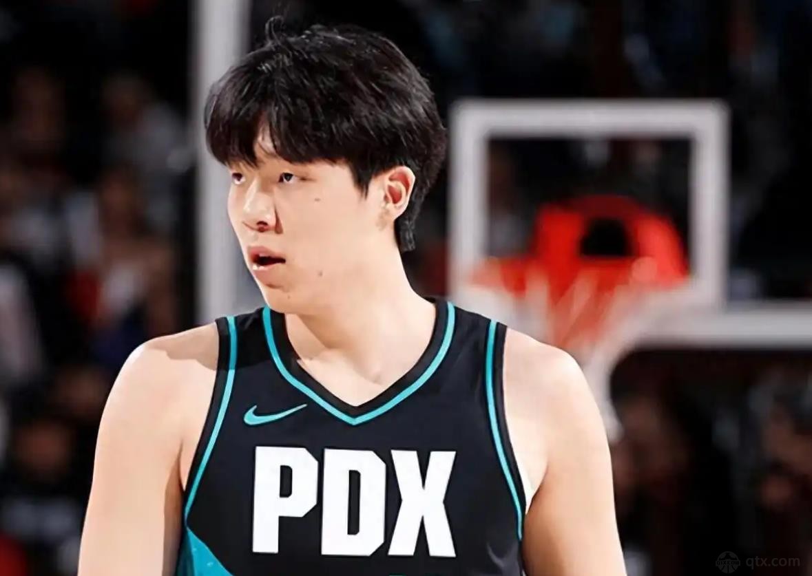 杨瀚森NBA生涯首个三分球