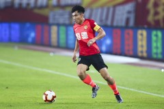 粤媒：现年39岁的郑智2020赛季可能退役