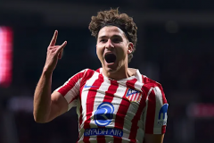 巴萨高层亲承有意阿尔瓦雷斯 取代莱万