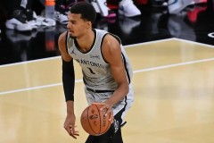 马刺终结雷霆16连胜 顺利晋级NBA杯决赛