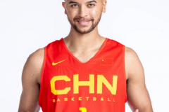 李凯尔希望穿上中国男篮1号球衣 NBA新赛季重新披上1号球衣