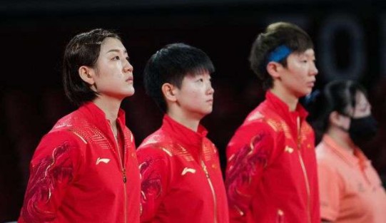 中国乒乓女团的队员们