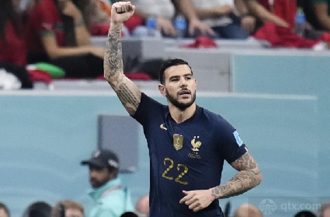 法国队顺利晋级世界杯决赛