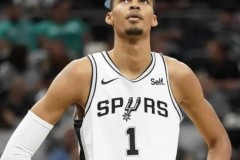 马刺队史从来没有五连胜 明日迎战热火有望创造纪录